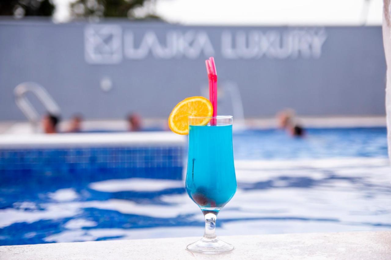 Hotel Lajka Luxury Ülgün Dış mekan fotoğraf