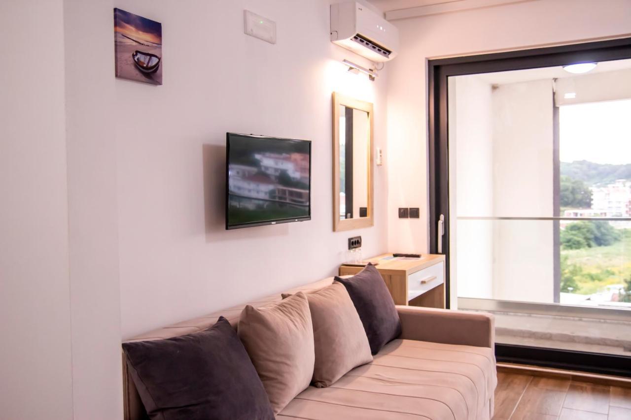 Hotel Lajka Luxury Ülgün Dış mekan fotoğraf