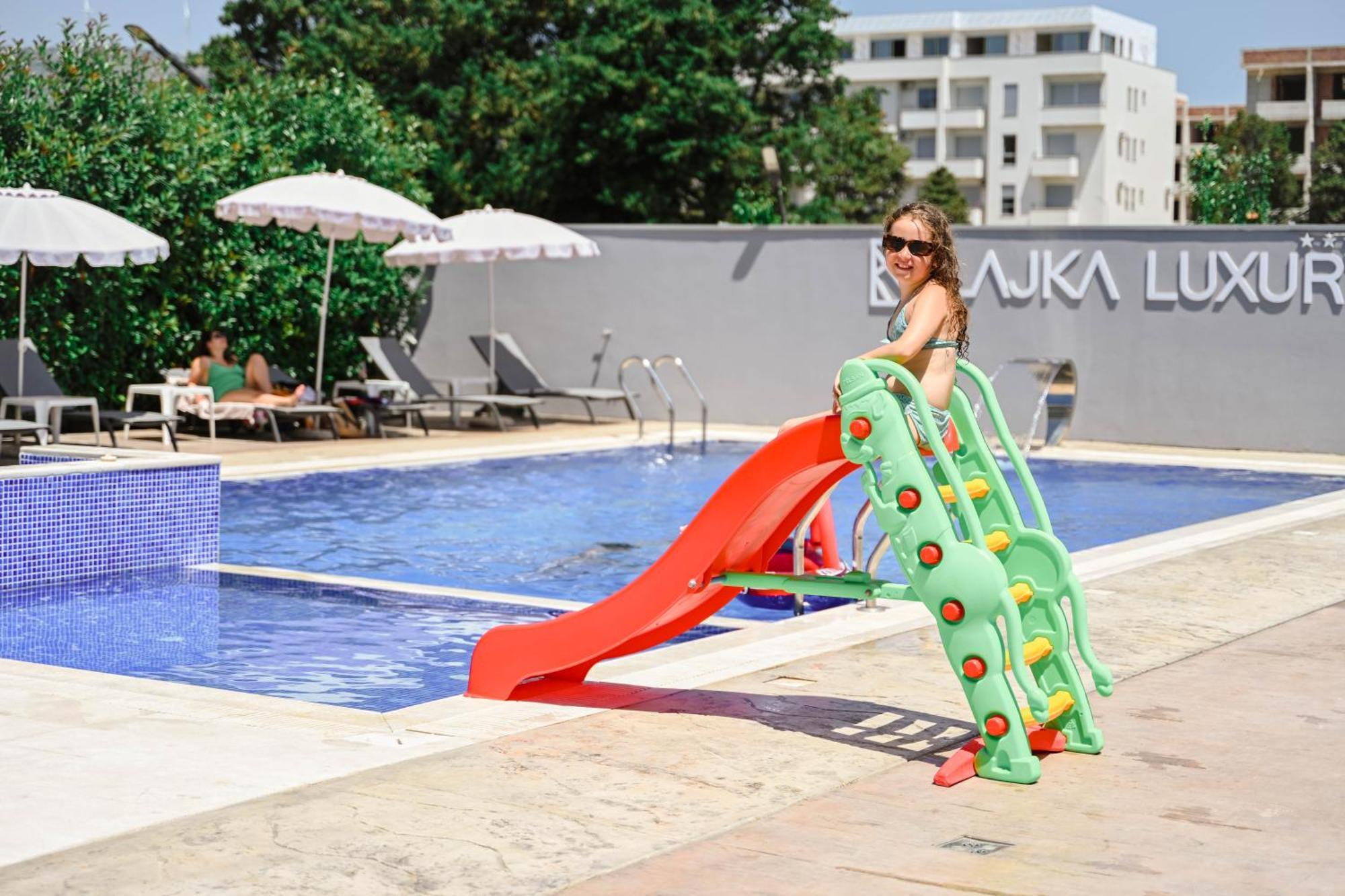 Hotel Lajka Luxury Ülgün Dış mekan fotoğraf