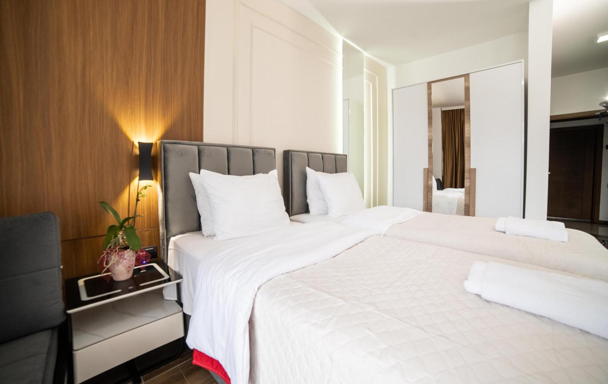 Hotel Lajka Luxury Ülgün Dış mekan fotoğraf